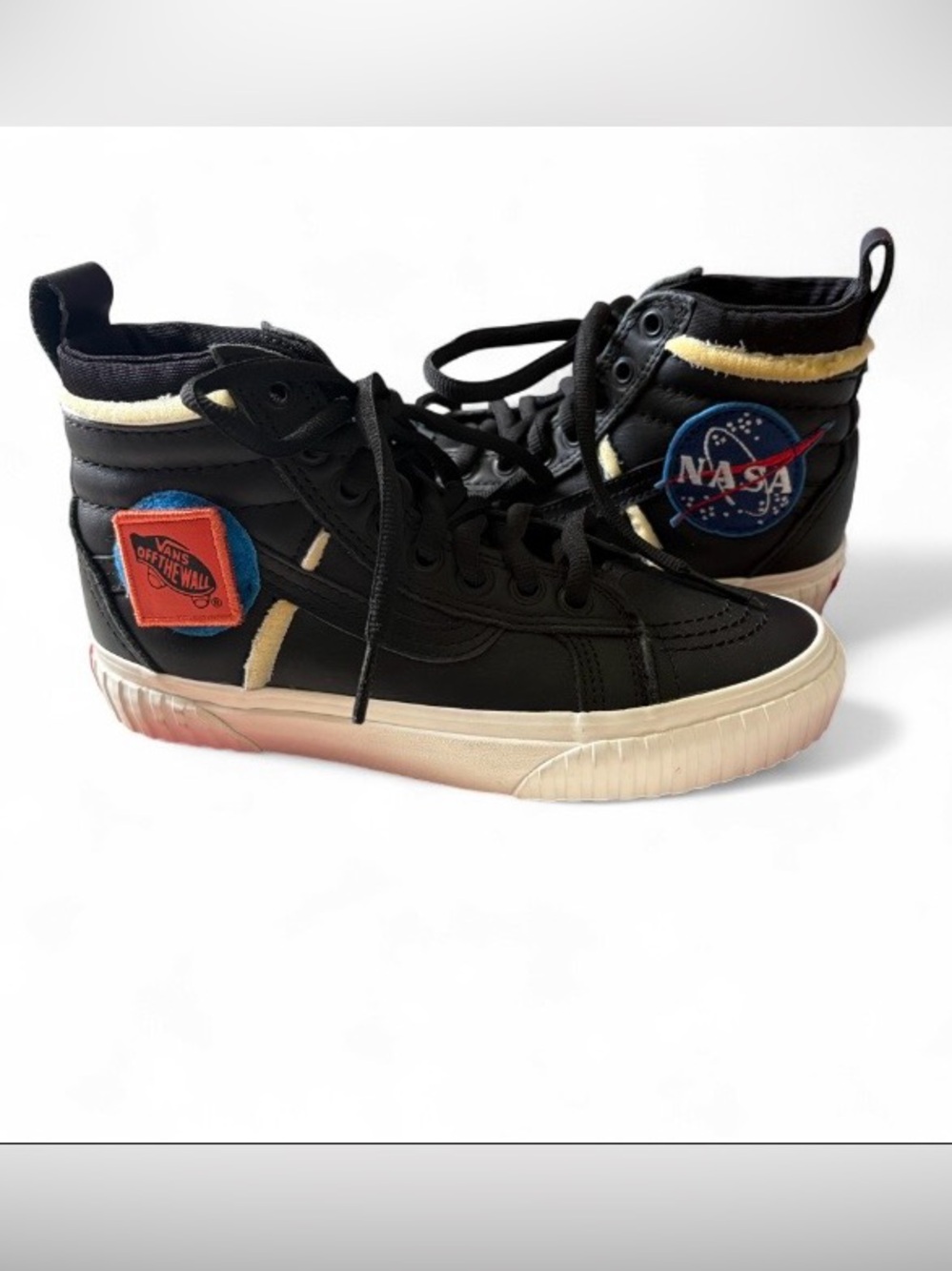 VANS SK8-HI MET USED SIZE 4.5 YOUYH NASA SPACE VOYAGER BLACK